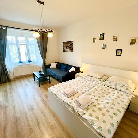 Central Accommodation Angel Prag Dış mekan fotoğraf