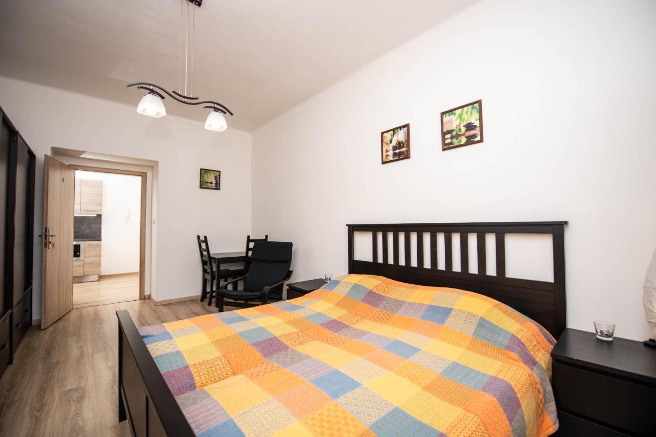 Central Accommodation Angel Prag Dış mekan fotoğraf